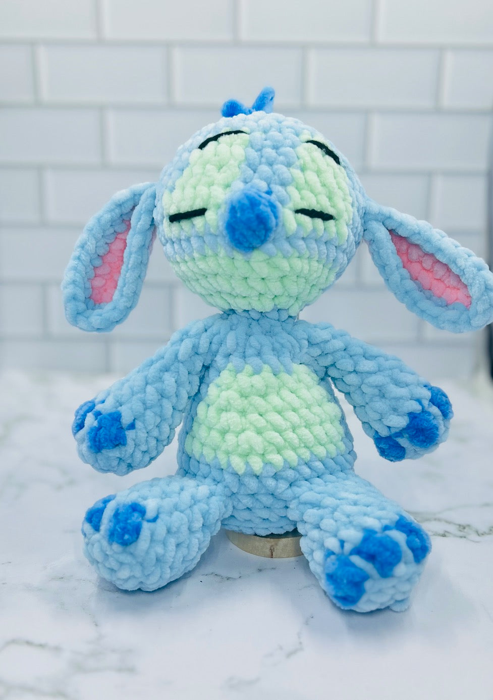 Crochet Sleeping Alien Plushie | Soft & Cuddly Alien Nap Buddy