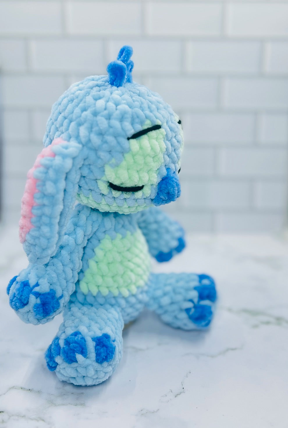Crochet Sleeping Alien Plushie | Soft & Cuddly Alien Nap Buddy