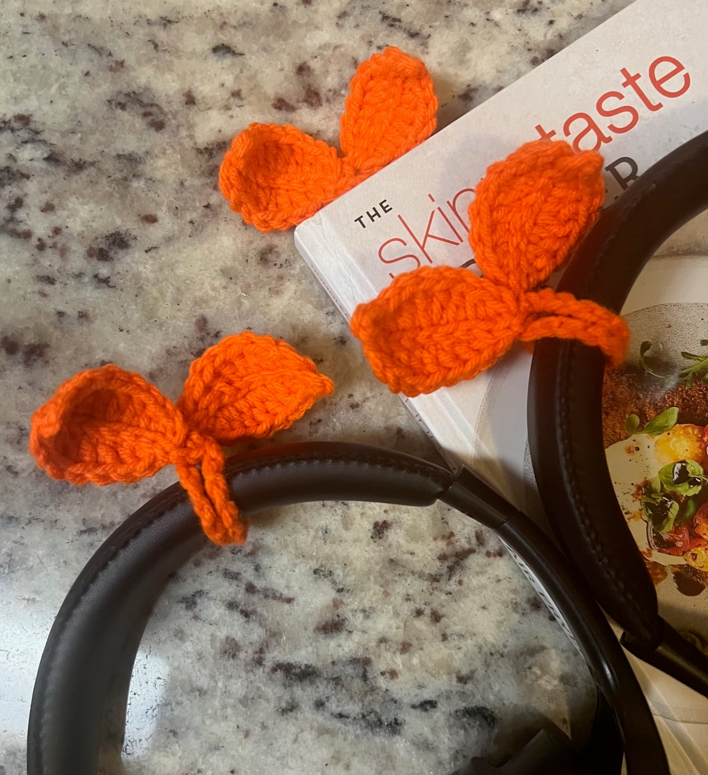 Crochet Sprout Leaf | Headphone Accessory | Bookmark | Cable Tie