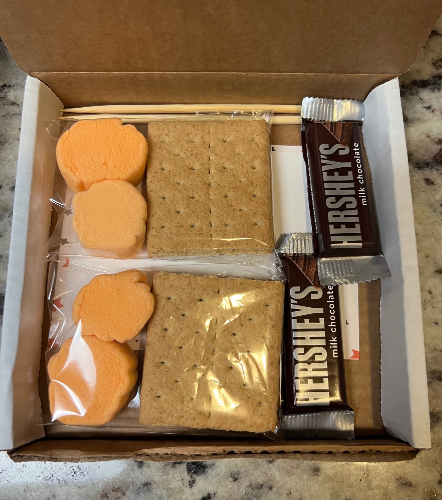 Pumpkin Spice S'mores Mini Kit Gift Box with Notecard, Autumn Party Box, Fall Party Kit, S'mores Party Favor, Smores Gift Box, Teacher Gift