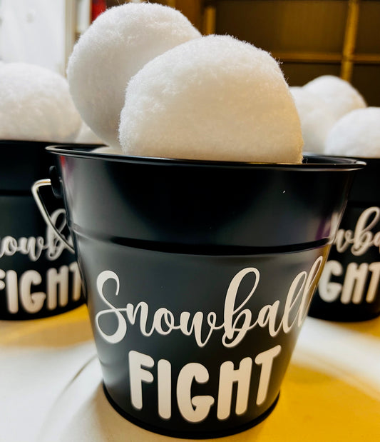 Snowball Fight Bucket | Inside Snowball Fight