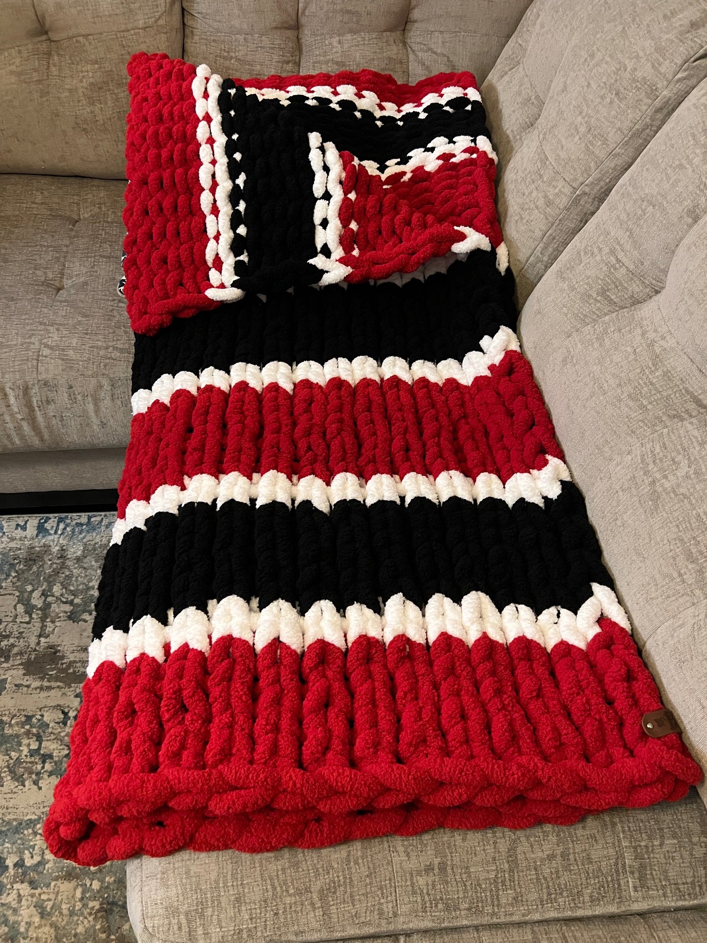 Custom Hand-Knit Chunky Throw Blanket | Red, White & Black | Ultra Soft & Cozy